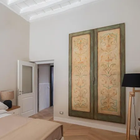 The Break Apartment *